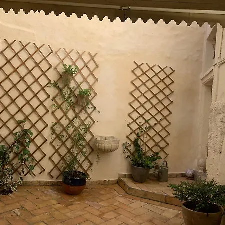 펜션 Maison Provencale De Caractere Valréas